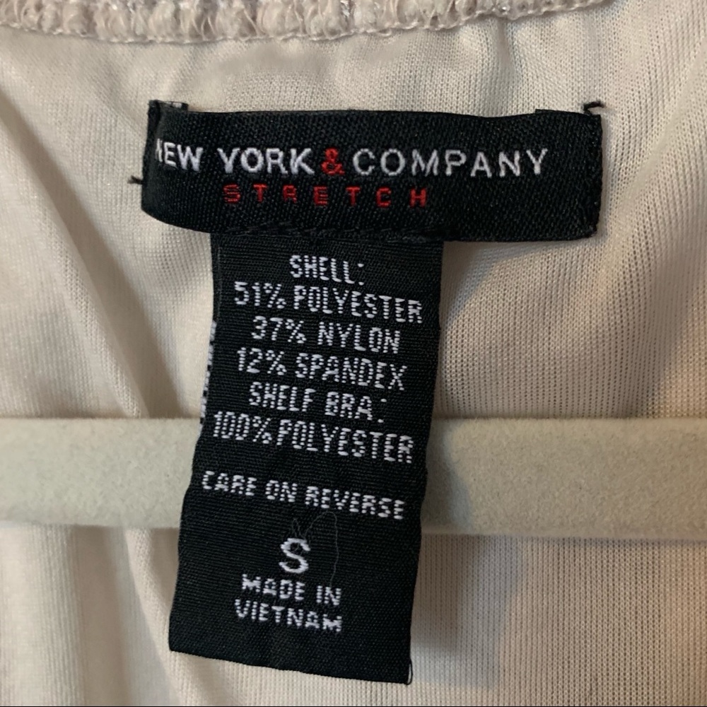 New York & Co Velvet Halter Shell - Picture 4 of 4